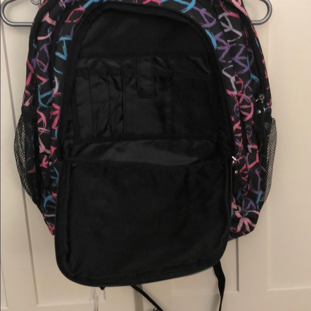 Bongo Peace Sign Backpack - Picture 2 of 4
